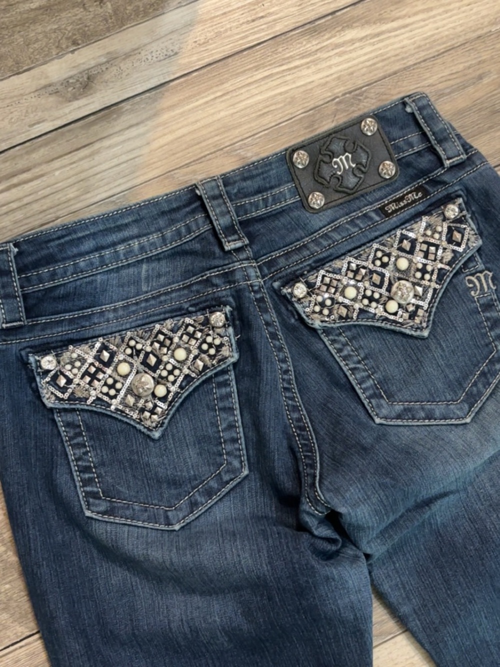Miss Me Women's Embellished Dark Blue Skinny Jeans size 28